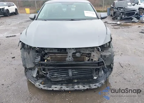 2019 Volkswagen Jetta 1.4T R-Line/1.4T S/1.4T Se из США, поврежденный, VIN 3VWC57BU7KM106224